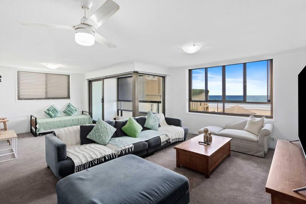 Paloma Oceanfront Apartment Гоулд Коуст Екстериор снимка